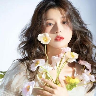 那年桃花依旧笑春风